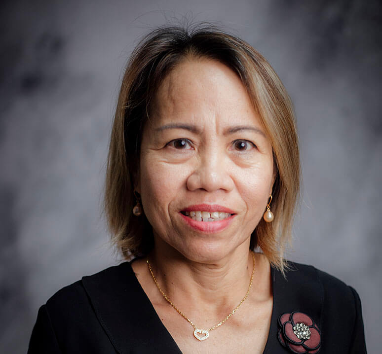SRC Secretary Irene Holl opt